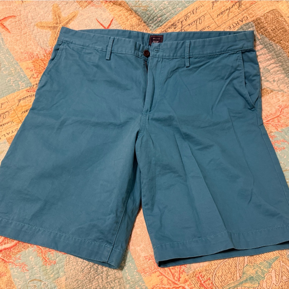 GAP Blue Flat Front Shorts Classic Style